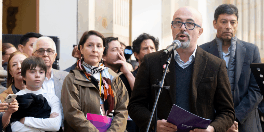 Santiago Trujillo, secretario de Cultura de Bogotá, durante la inauguración de la Bienal