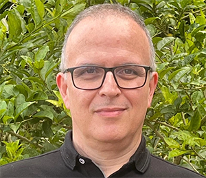 Juan Camilo López, doctor en psicología del Departamento de Piscología de la Universidad de los Andes y médico de personas mayores