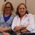 Dos actrices de la TV del ayer reviven en teatro la década de los 80