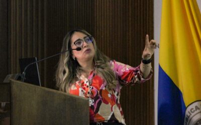 Expertas reflexionan sobre alternativas para mejorar los ingresos de personas mayores