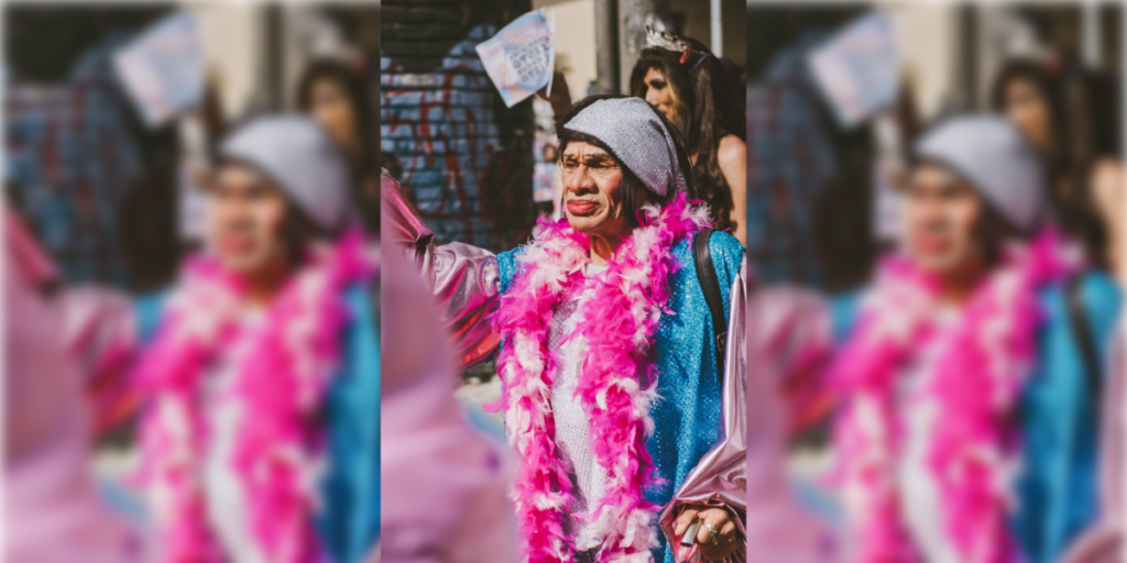Una trans mayor durante Yo Marcho Trans 2025